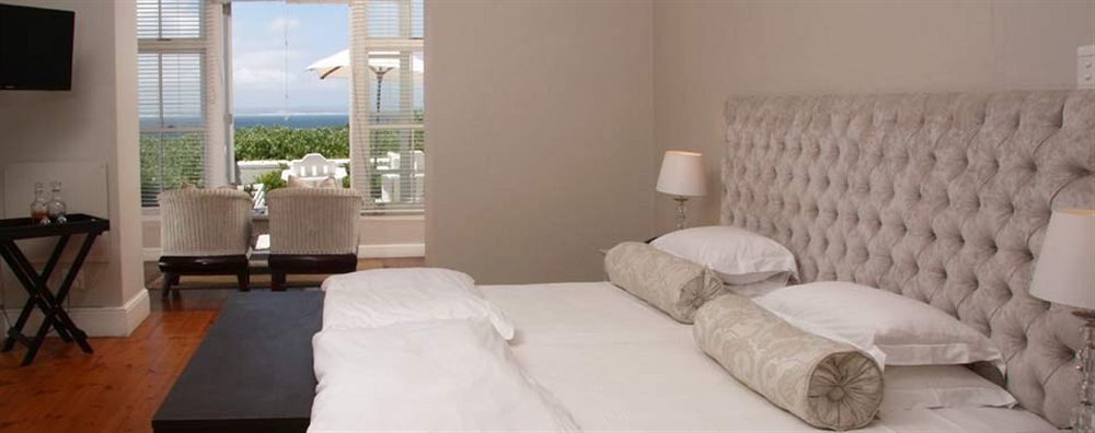 Ocean Eleven Guesthouse Херманус Экстерьер фото